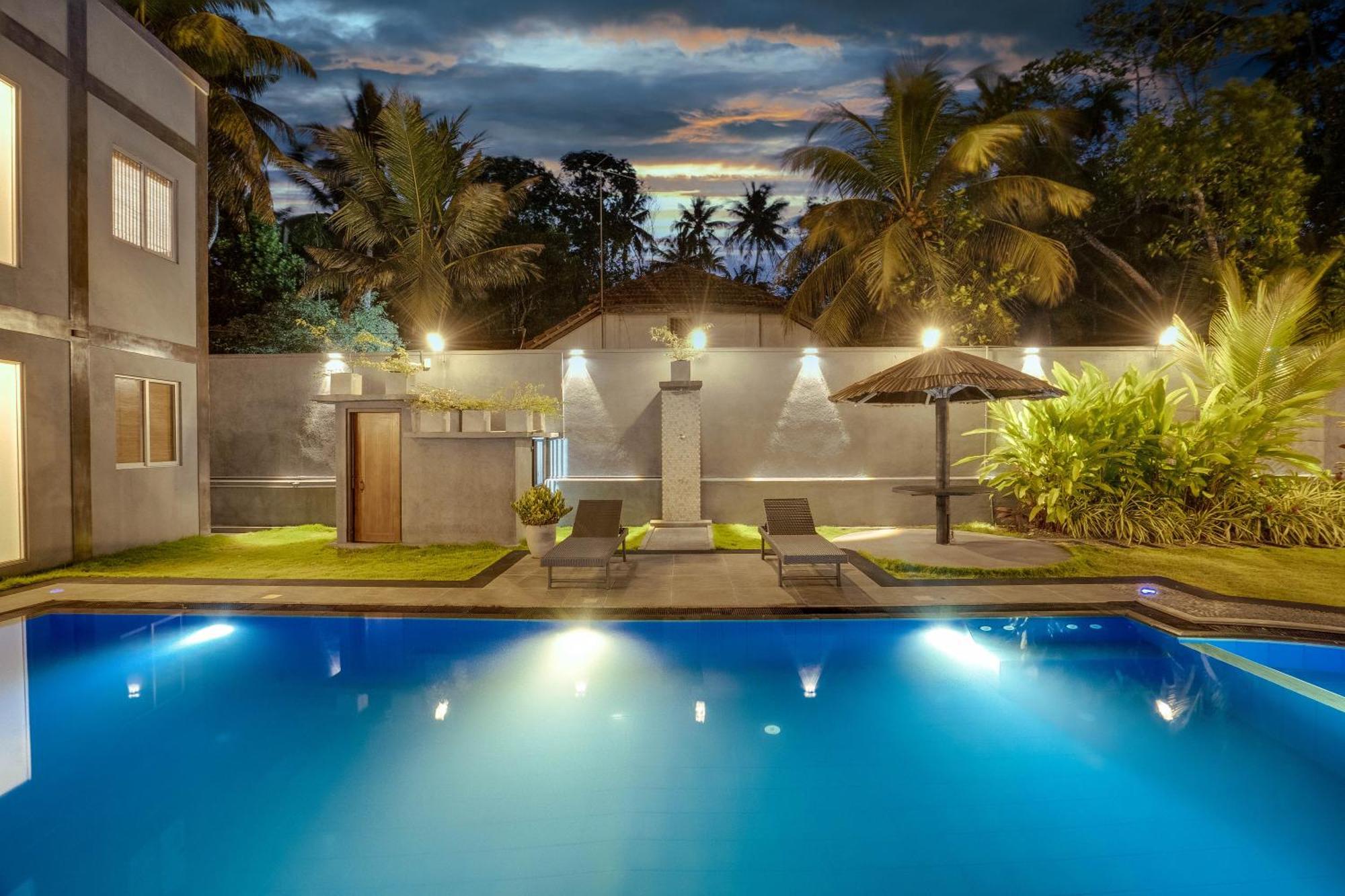 Hasthri Boutique Red Chalet In Ahangama With Pool Near Beach Exterior foto